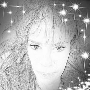 Meet your Posher, Liz